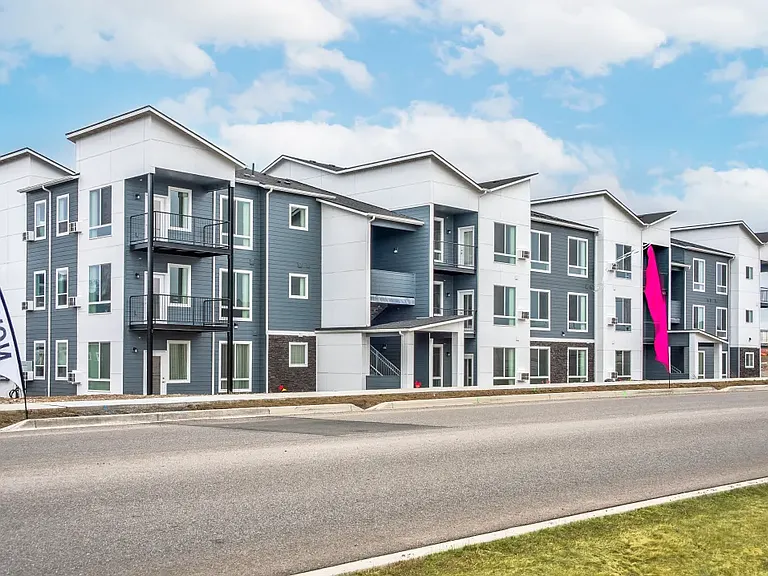 The Amelia Apartments, LLC — Photo 2