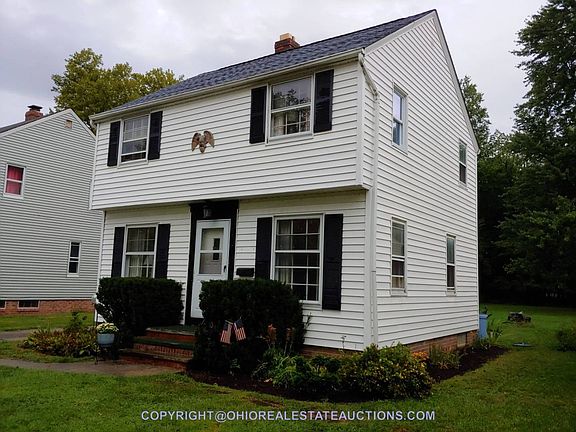 2nd image of 7045 Parma Park Blvd