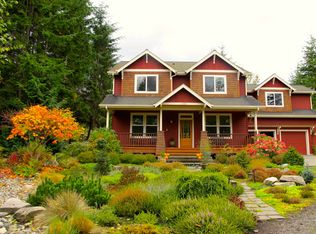 11535 Gray Ln NE, Bainbridge Island, WA 98110