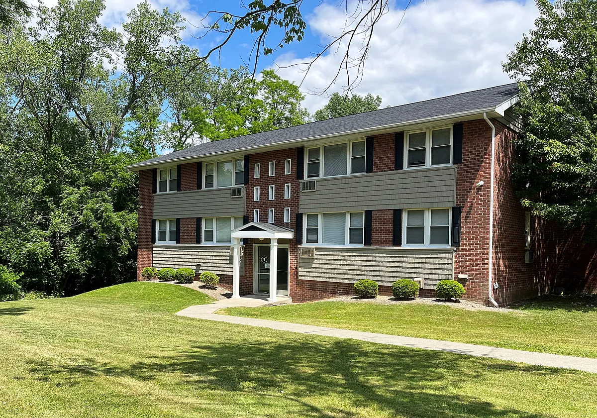 Building Photo - Riverhill Apartments