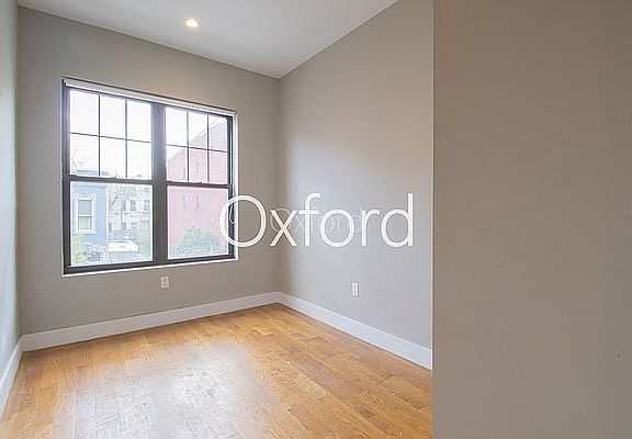 5th image of 245 Jefferson St #2A