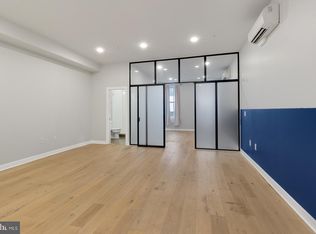 257 N 3rd St APT 3, Philadelphia, PA 19106
