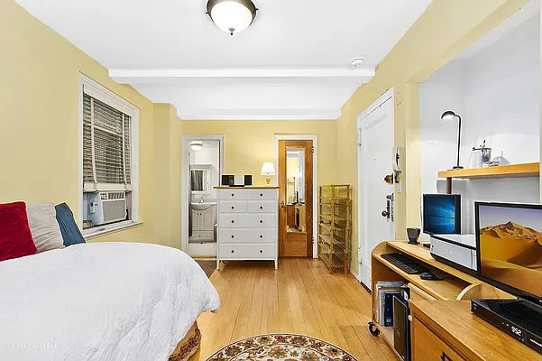 Sold by Corcoran | media 11