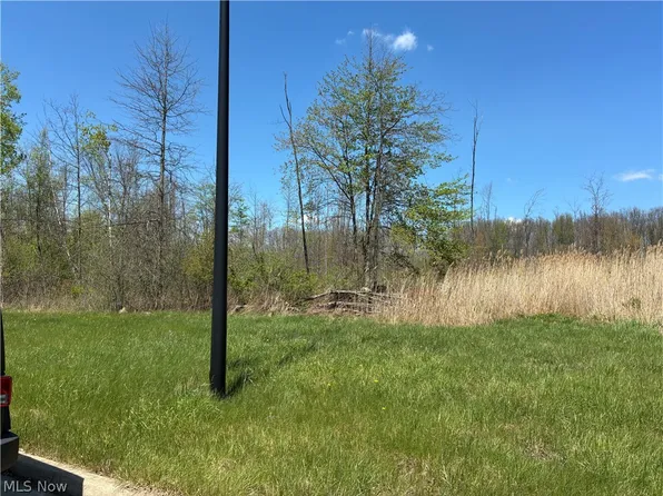 Post Rd NW, Warren, OH 44483