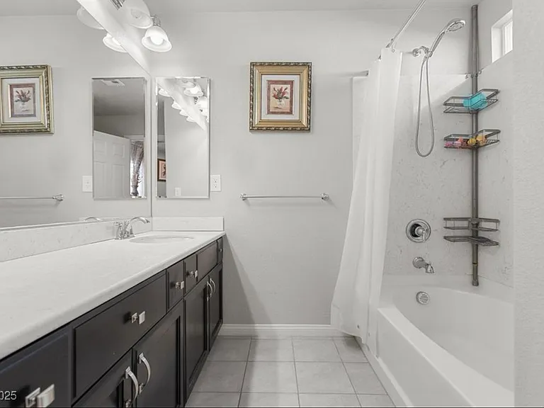 10137 Herons Rise St — Photo 11