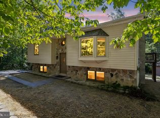 145 Basswood Dr, Bunker Hill, WV 25413