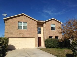 120 Rinehardt St, Hutto, TX 78634