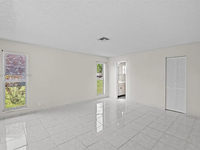 3165 NW 116th Ave — Photo 23
