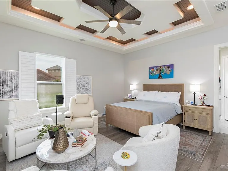 2608 Arroyo Ave — Photo 13