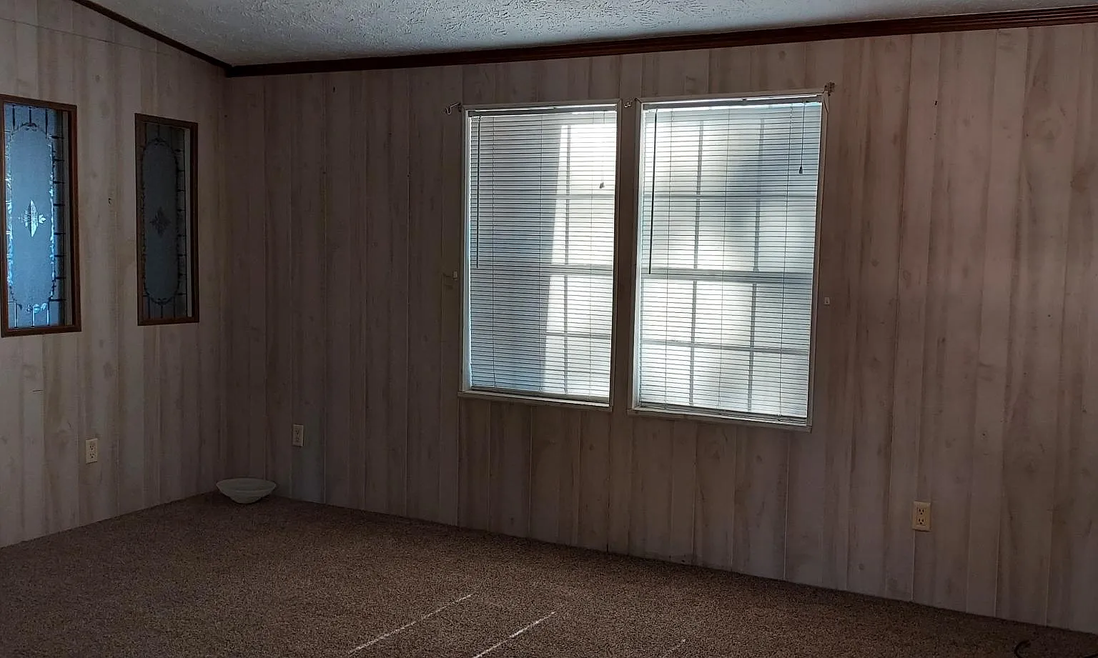 3 bed, 1280 sqft, $1,550 — Photo 2