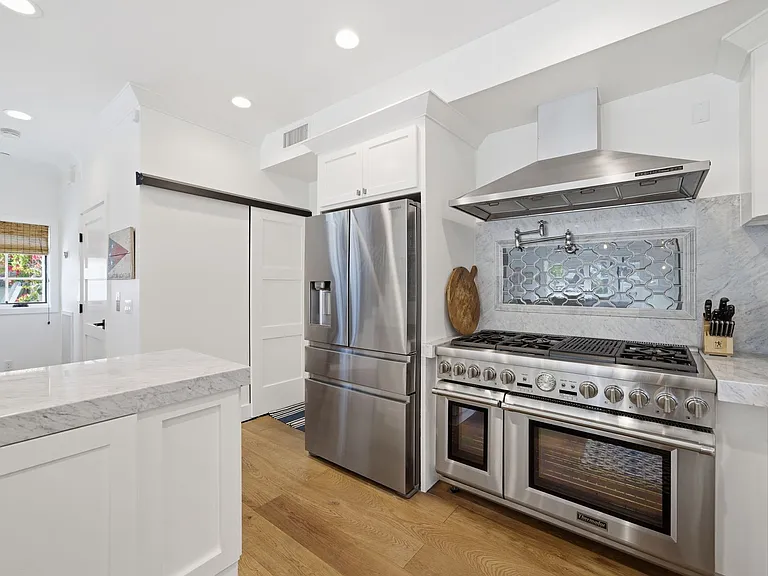 305 Montero St — Photo 10