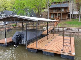 718 Triple Cove Ln, Climax Springs, MO 65324