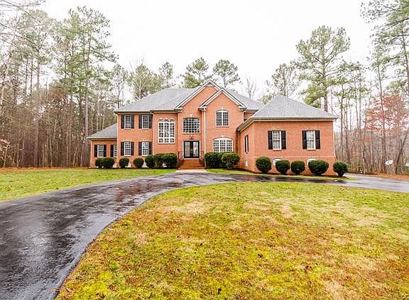 3rd image of 13406 Chesdin Landing Dr
