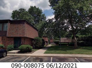 388 Shell Ct W, Columbus, OH 43213