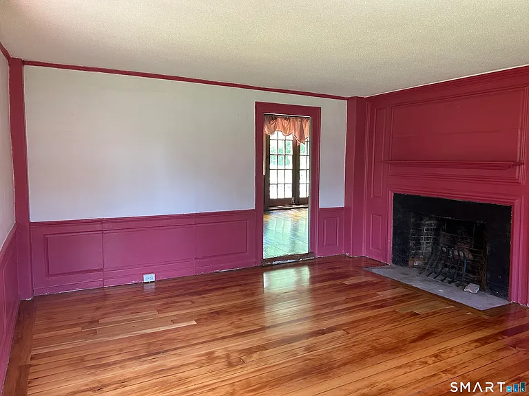957 Palisado Ave — Photo 13