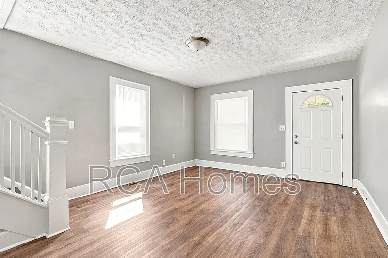 2 bed, 2.0 bath, 1050 sqft, $1,400 — Photo 3