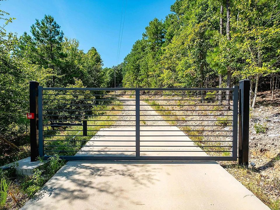 1st image of 56 Eagle Ridge Dr