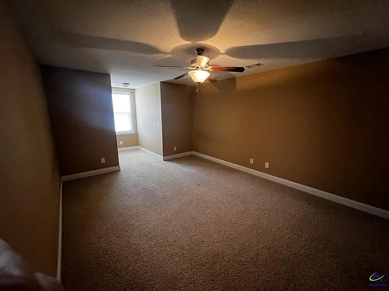 104 Jennifer Ln — Photo 18