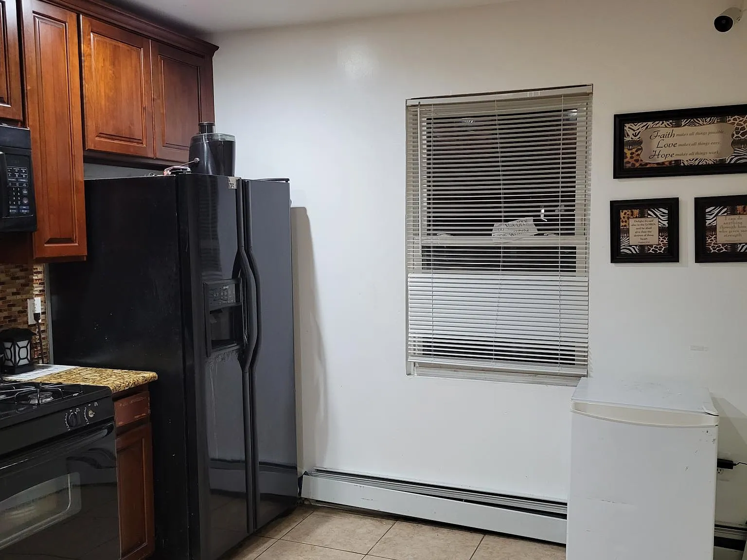 230 Tecumseh Ave — Photo 4
