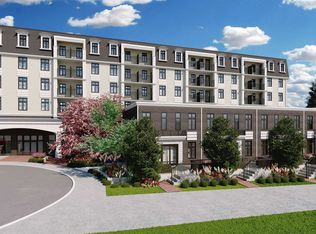 1051 James Ave #304, Coquitlam, BC V3K 1S6