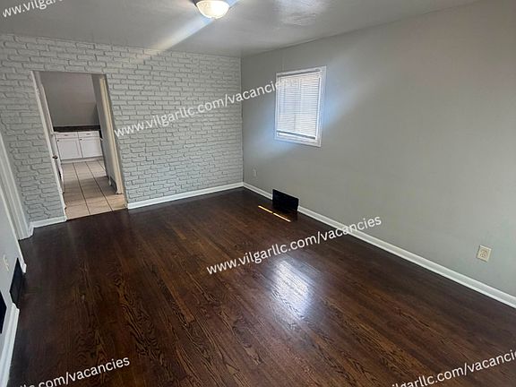 5th image of 4125 Pierce St
