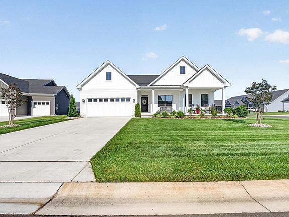 2nd image of 33135 Baratine Ln