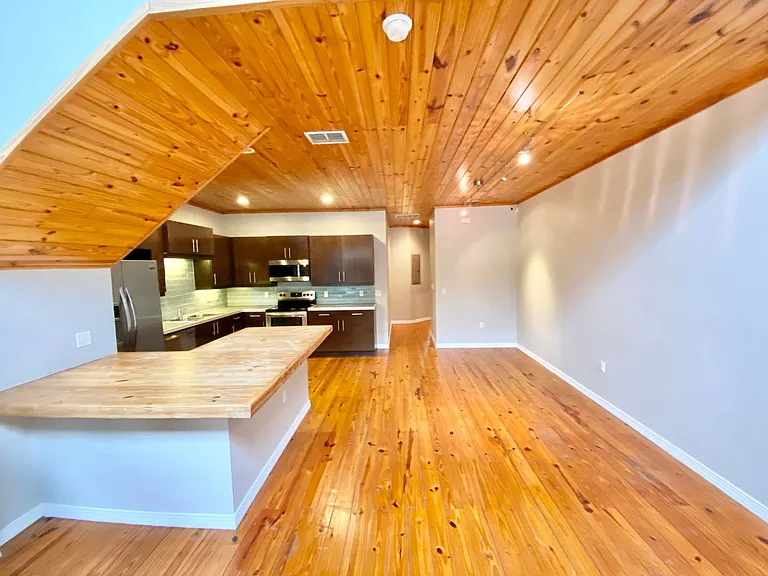 123 E Muriel St — Photo 12