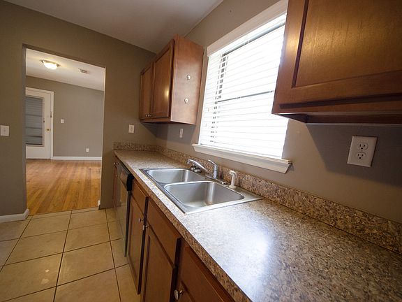 4th image of 6219 Pine Summit Dr