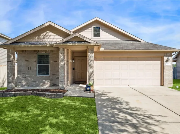 4527 Monarch Blue Ln, Fresno, TX 77545
