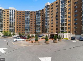 15100 Interlachen Dr #4-114, Silver Spring, MD 20906