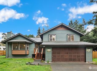 2290 Hastie Lake Rd, Oak Harbor, WA 98277