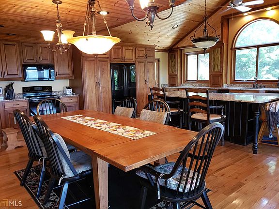 5th image of 1428 Smokehouse Knob Dr