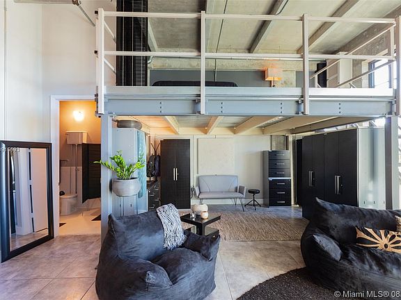 4th image of 1749 NE Miami Ct APT 312