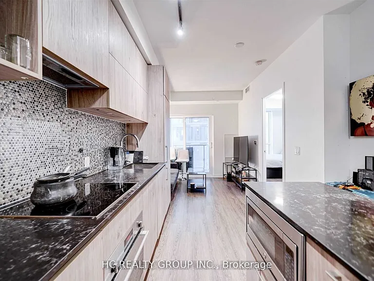1 Yorkville Ave #2701 — Photo 5