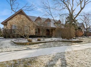 6755 Fieldstone Dr, Burr Ridge, IL 60527