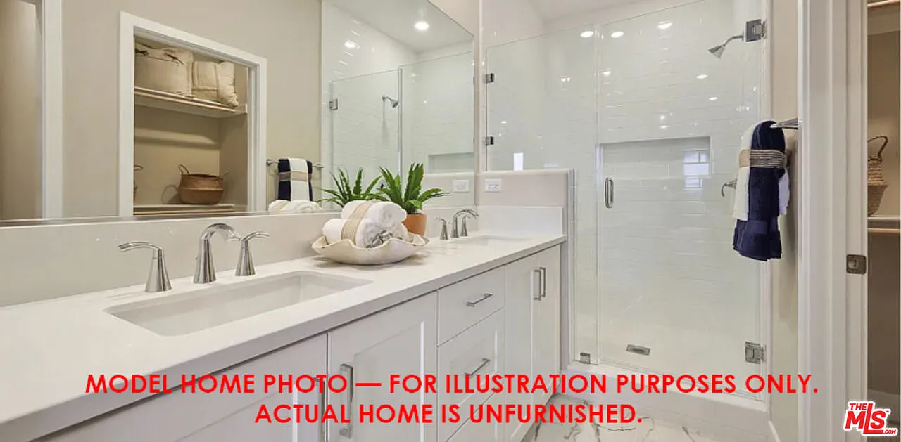 3 bed, 2.5 bath, 1842 sqft, $4,500 — Photo 4