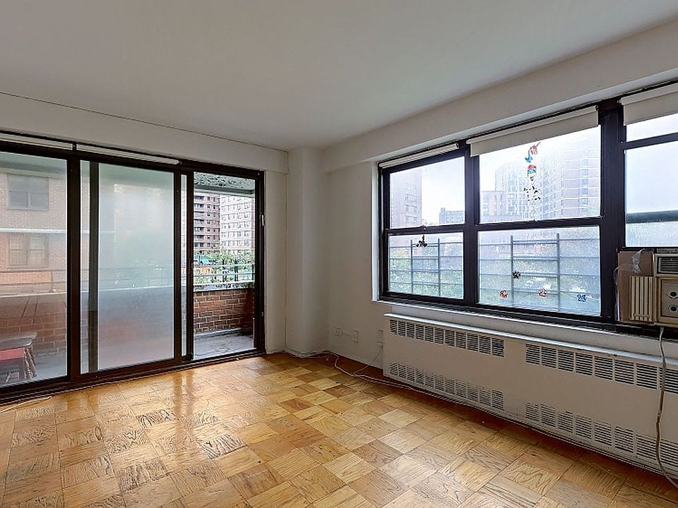 1st image of 264 Broadway APT 104