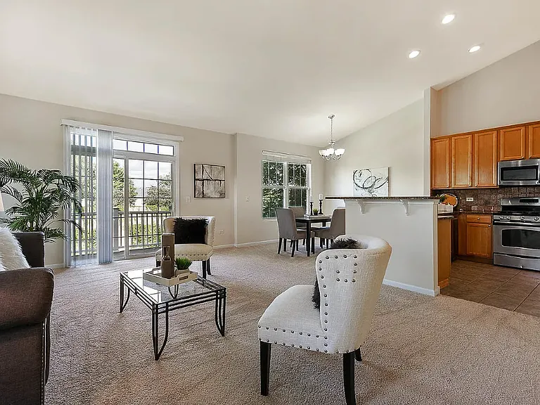 1014 Bradford Dr — Photo 14