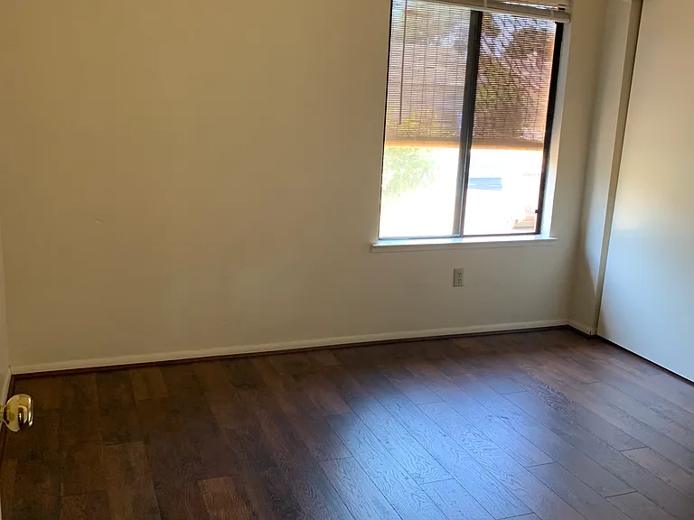 7651 Howerton Dr — Photo 6