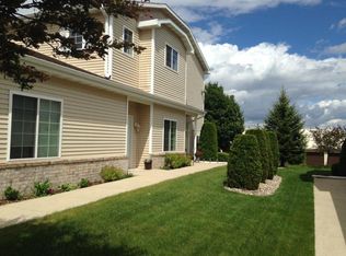 3120 White Tail Ln #D-12, Oshkosh, WI 54904