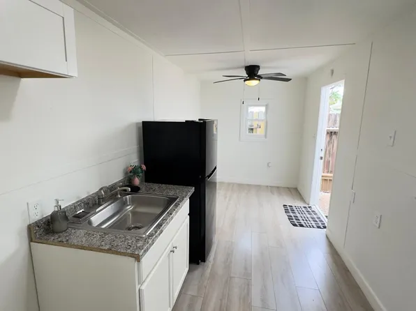 7403 La Place Dr, Houston, TX 77083