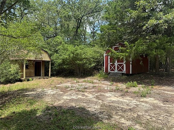 4th image of 3518 Winding Rd