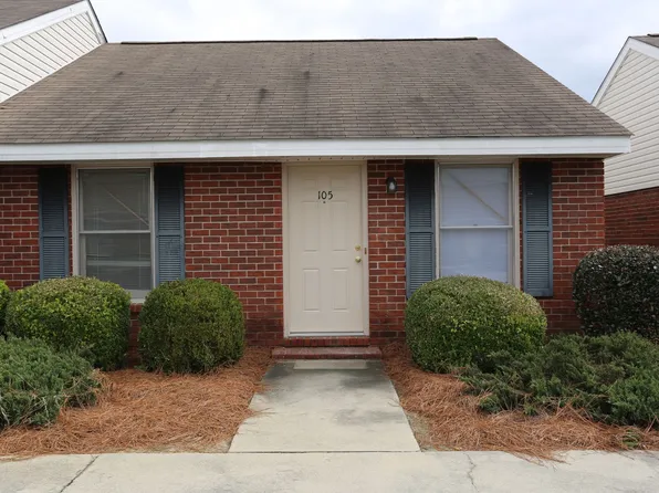 140 Lanier Dr, Statesboro, GA