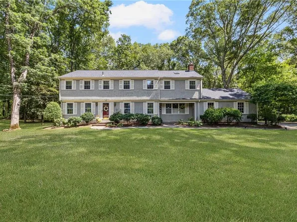 150 Stone Ridge Dr, East Greenwich, RI 02818