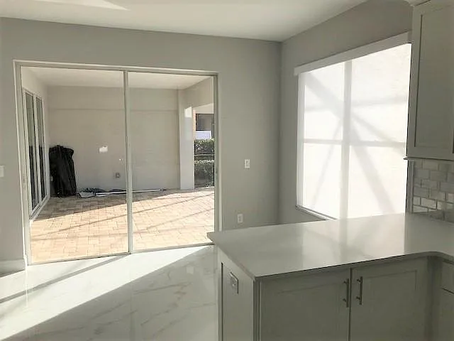 18044 Java Isle Dr — Photo 7