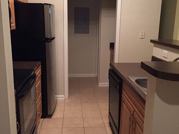 2nd image of 1838 Nantuckett Ln APT 203
