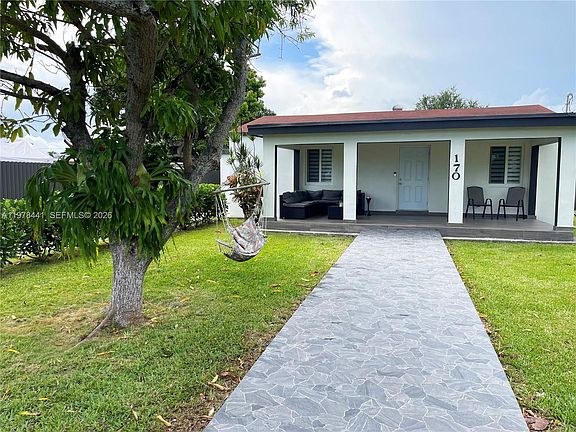 3rd image of 170 SW 63rd Ct