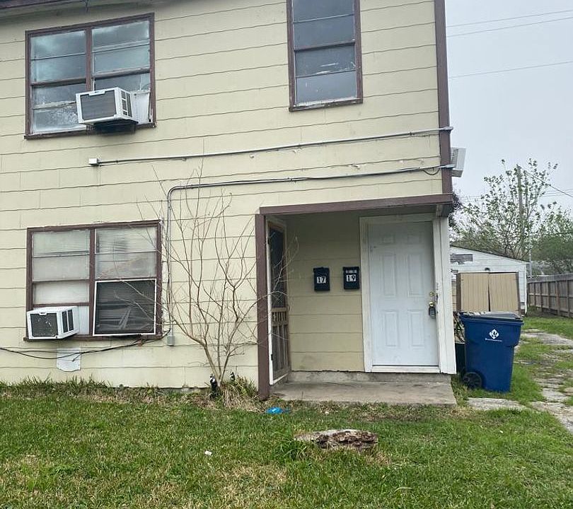 1st image of 17 13th St N #17