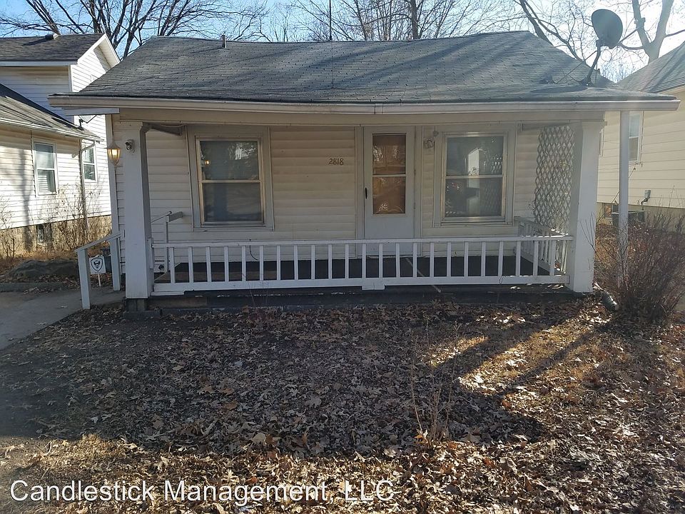 1st image of 2818 SE Illinois Ave