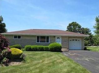 20 Magill Dr, Cheswick, PA 15024